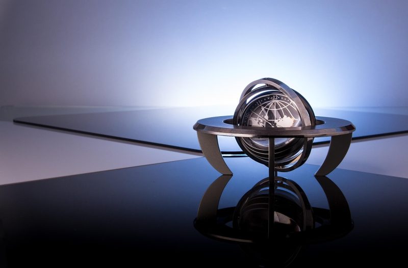 社交媒体如何偷走你的时间    ｜ Gurwinder-鼓腹而游