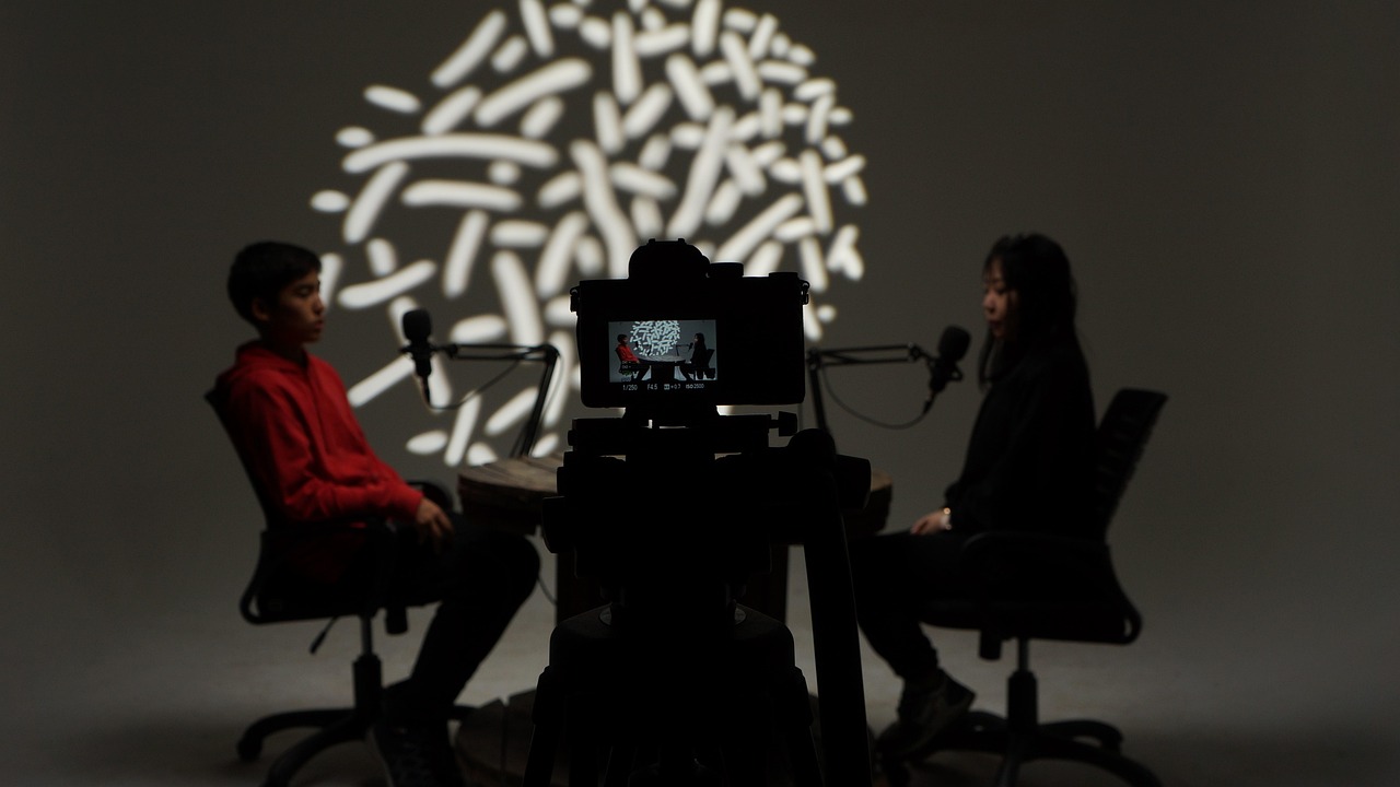 如何让自己的表达更有深度-鼓腹而游